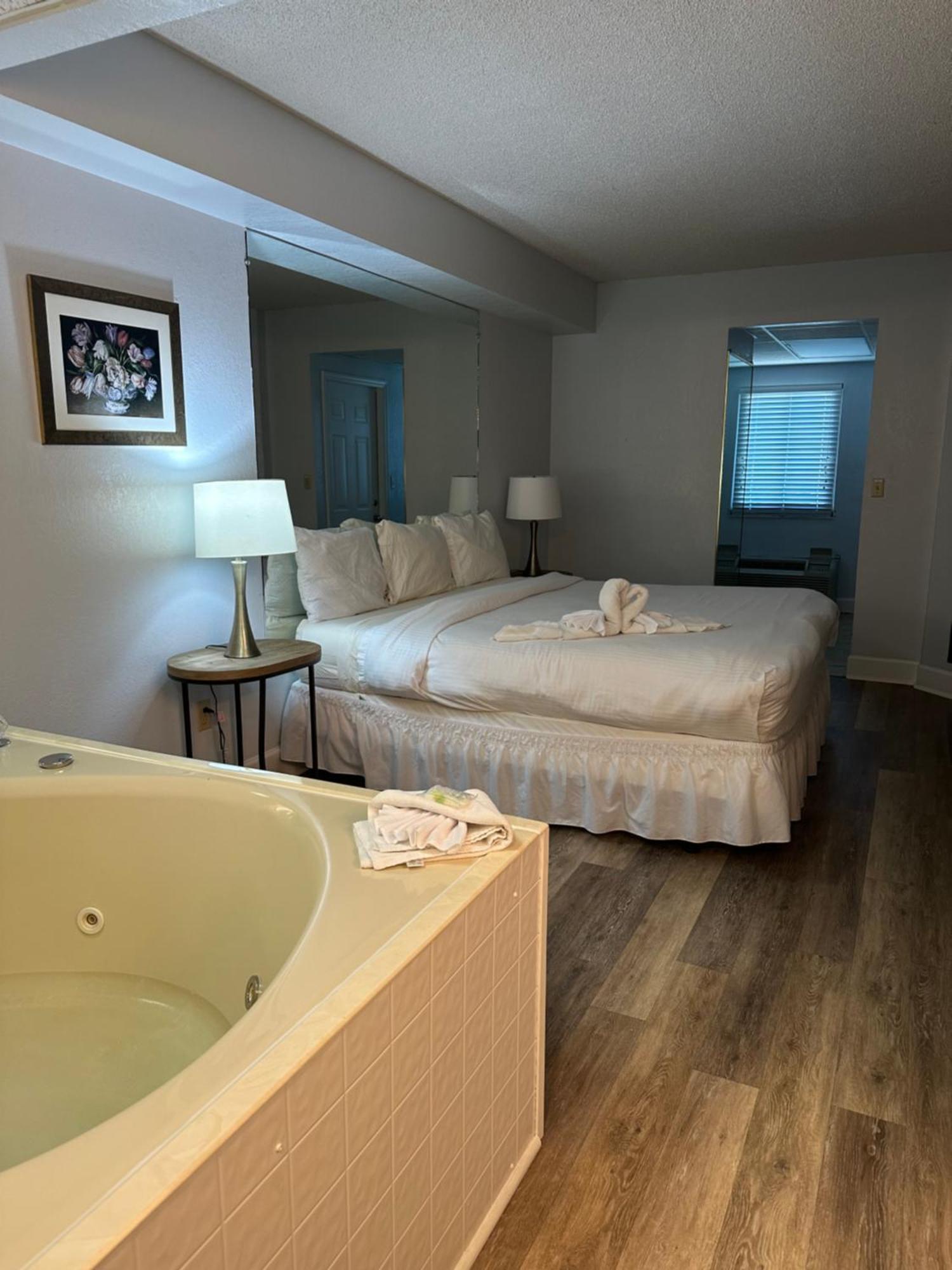 River Place Condos #409 1Bd, 2Bath Pigeon Forge Exterior foto